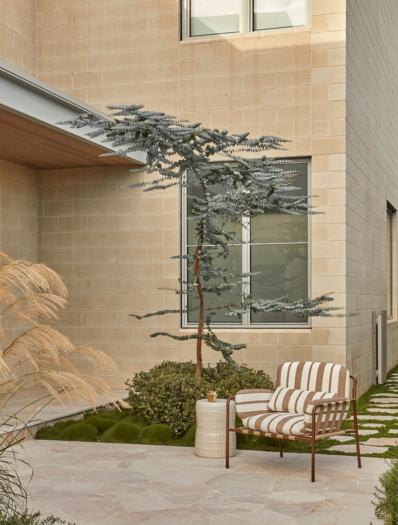 gallery_0.jpg