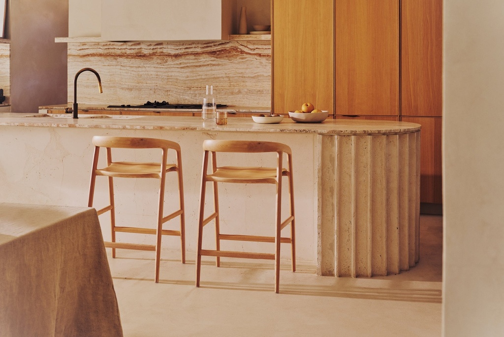 [2105A-2-01] Maki Bar Stool